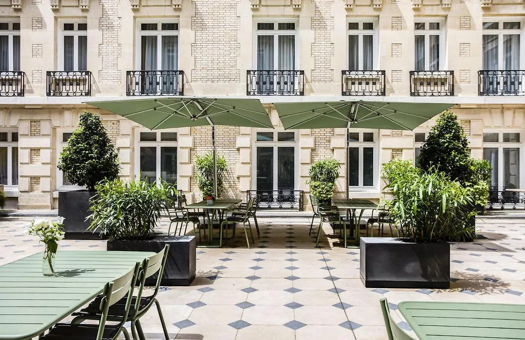 Fraser Suites Le Claridge Champs-Elysees-1